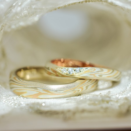結婚指輪・つながるカタチ | 結婚指輪・オーダーメイド専門店 杢目金屋 柏店