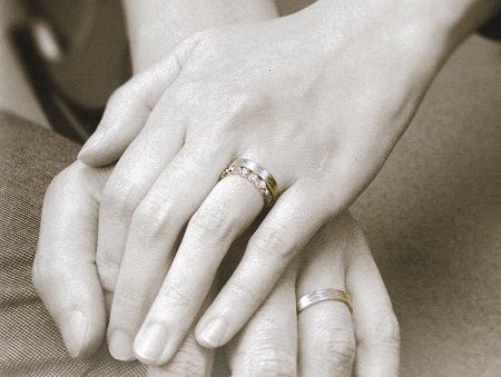 プラチナリング 結婚10周年 アメジスト 婚約指輪 V字 メモリアルリング 