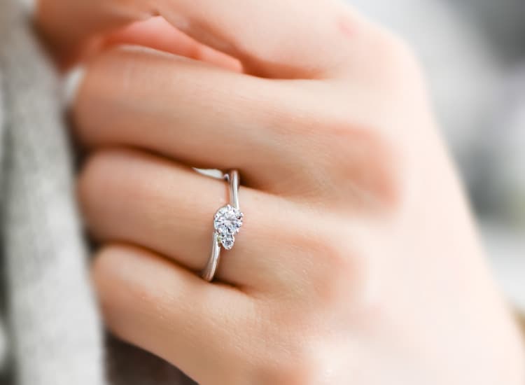 婚約指輪「月桜」 | 結婚指輪・婚約指輪の杢目金屋